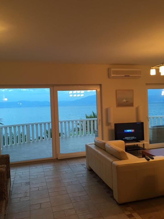 Apartments On Gorana Pavlova 24 Sutivan Εξωτερικό φωτογραφία